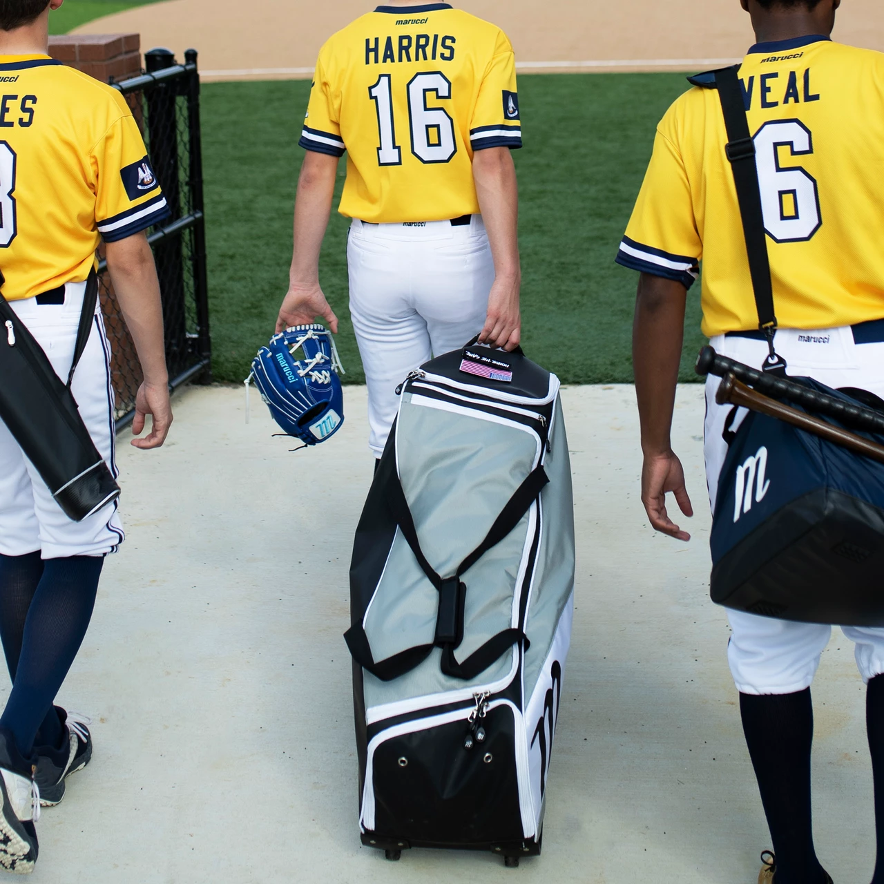 Marucci Wheeled Utility Bag - Gray White 5 Marucci Wheeled Utility Bag - Gray White - Image 3